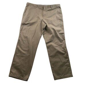 Dockers Mens D3 Classic Pants Size 40x32 Flat Front Khaki Straight Chino Casual